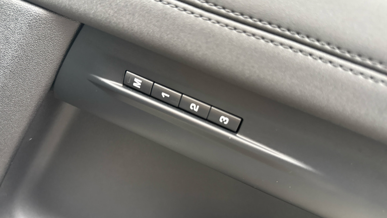 Land Rover Range Rover Evoque 2.0 D180 SE 5dr Auto Diesel Hatchback